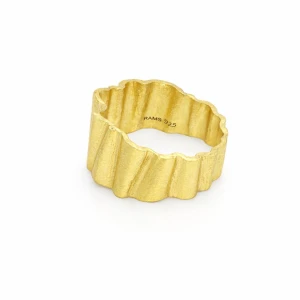 خاتم فضة 925 مطلي باللون الذهبي بنقشة متموجة