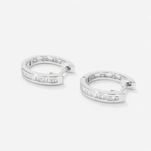 أقراط وهج الكريستال